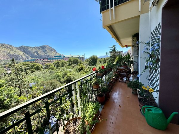 appartamento in vendita a Palermo in zona Libertà