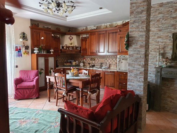 appartamento in vendita a Palermo in zona Montegrappa / Santa Rosalia