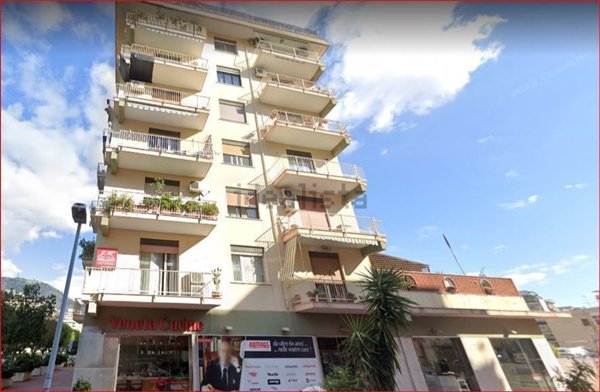 appartamento in vendita a Palermo in zona Libertà