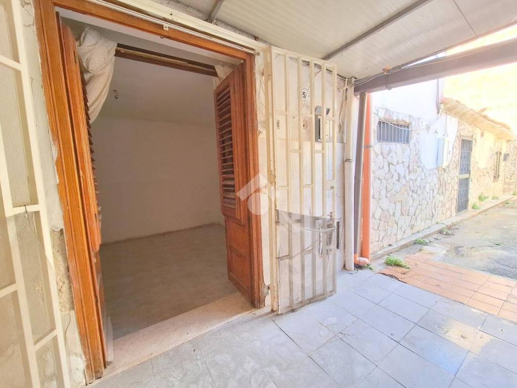 appartamento in vendita a Palermo in zona Villagrazia/Falsomiele