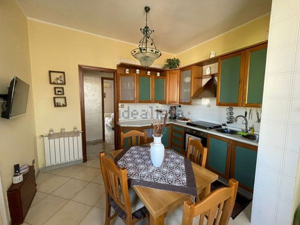 appartamento in vendita a Palermo in zona Zisa