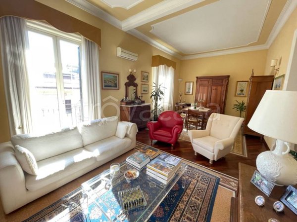 appartamento in vendita a Palermo in zona Politeama