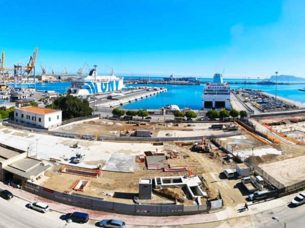 appartamento in vendita a Palermo in zona Politeama