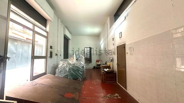 locale di sgombero in vendita a Palermo in zona Montepellegrino