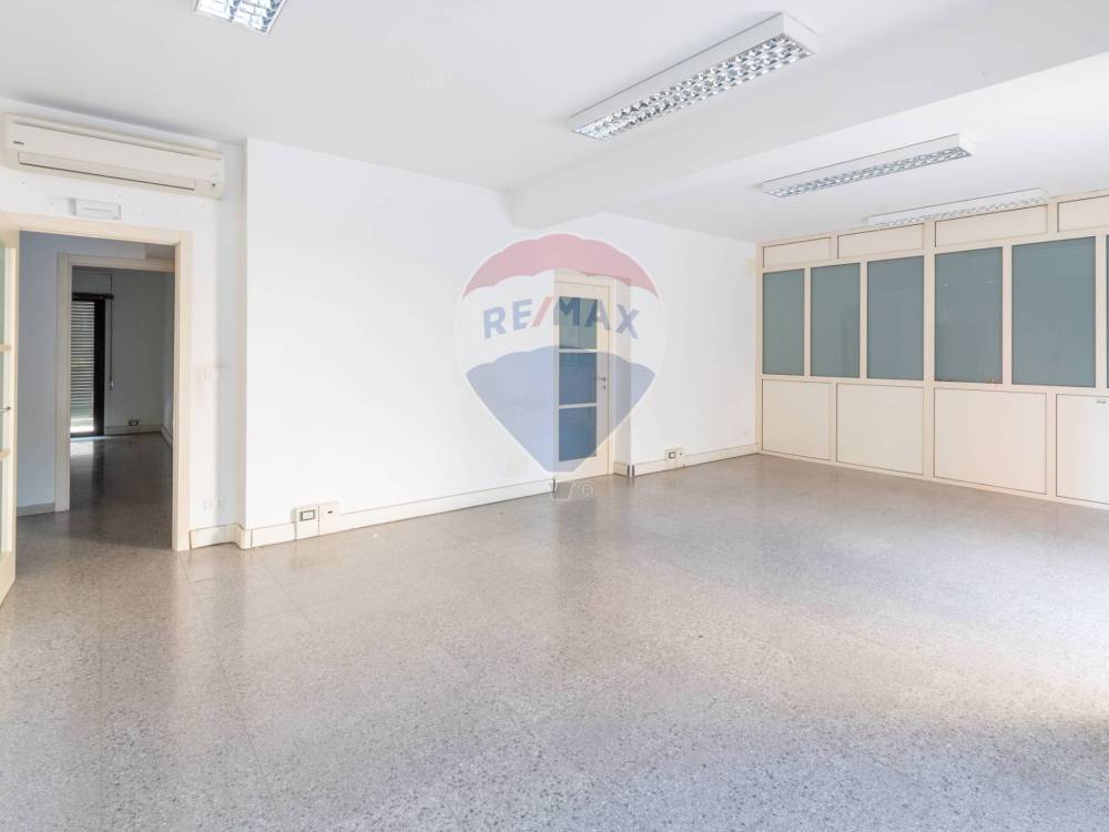 ufficio in vendita a Palermo