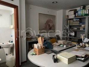 appartamento in vendita a Palermo in zona Politeama