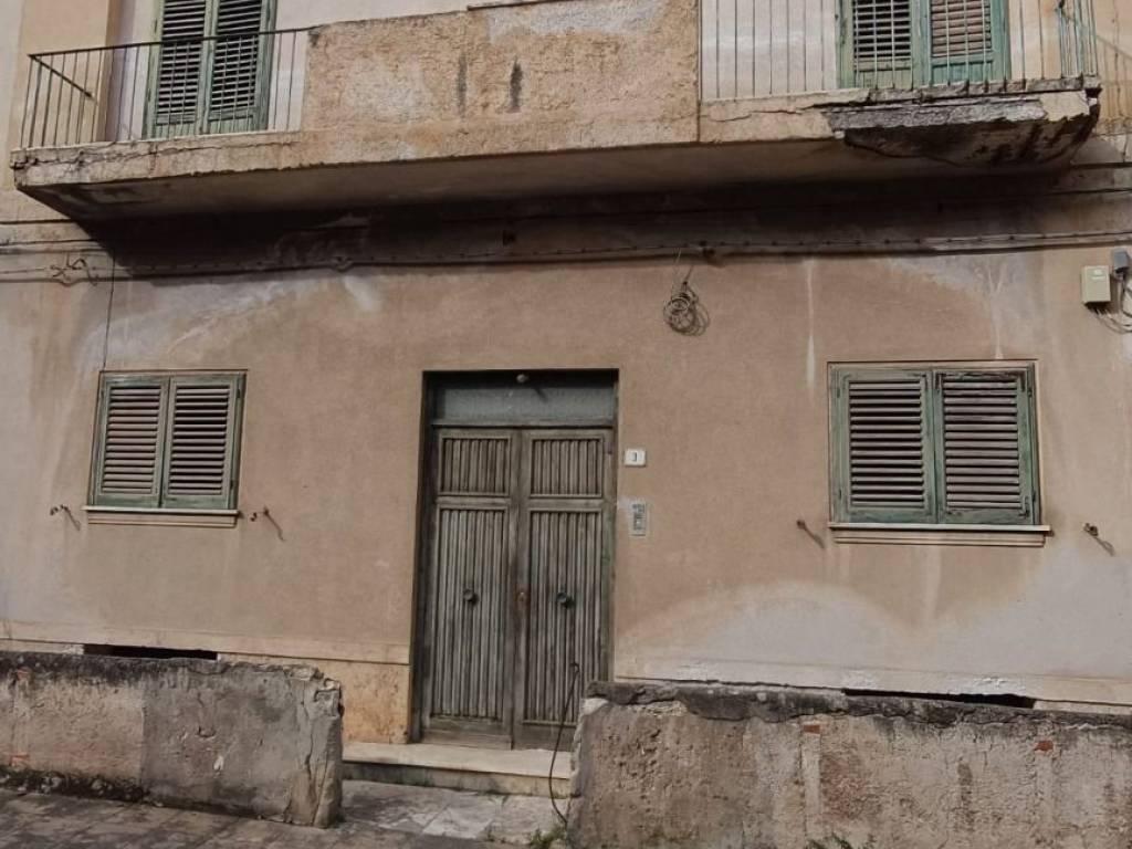 intera palazzina in vendita a Palermo in zona Pallavicino