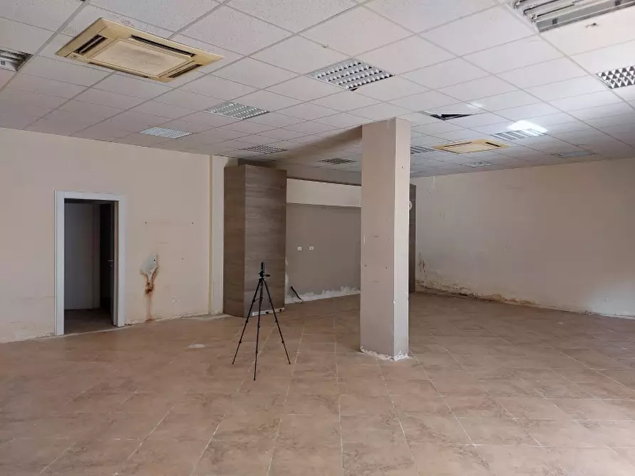 locale commerciale in vendita a Palermo in zona Ciaculli