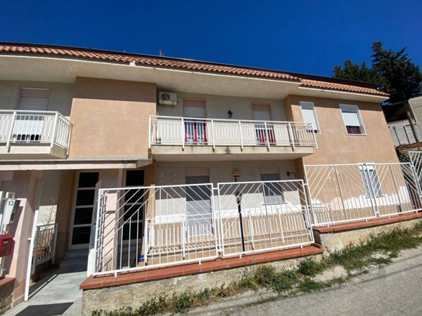 appartamento in vendita a Palermo in zona Mezzomonreale