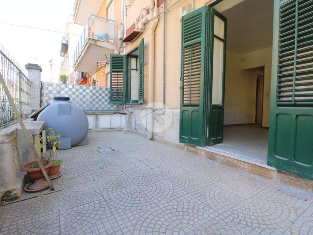 appartamento in vendita a Palermo in zona Uditore