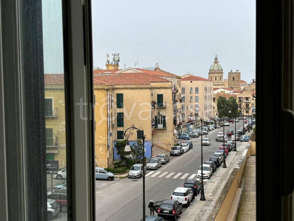 appartamento in vendita a Palermo in zona Centro storico