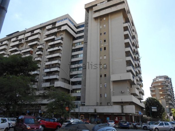 appartamento in vendita a Palermo in zona Libertà