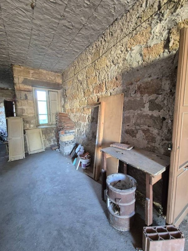 appartamento in vendita a Palermo in zona Partanna