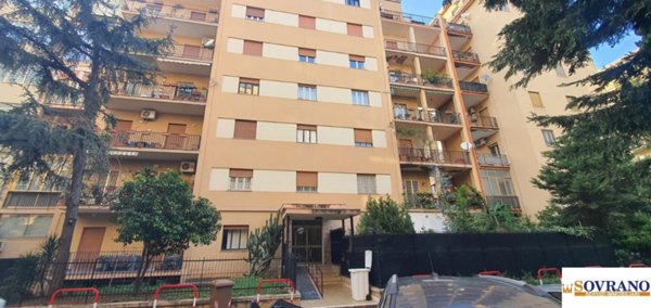 appartamento in vendita a Palermo in zona Politeama