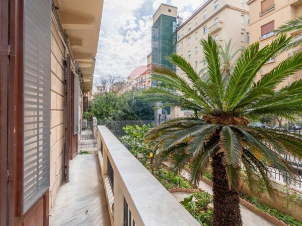 appartamento in vendita a Palermo in zona Noce