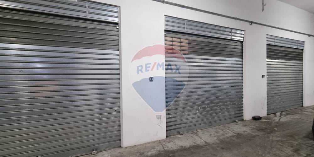 locale di sgombero in vendita a Palermo in zona Libertà