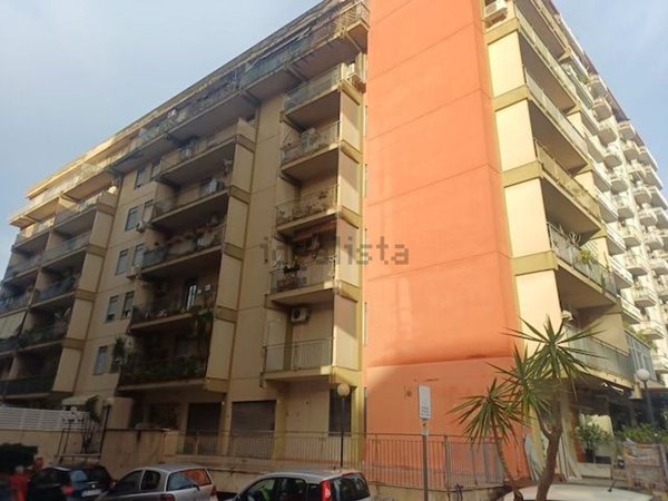 appartamento in vendita a Palermo in zona San Lorenzo