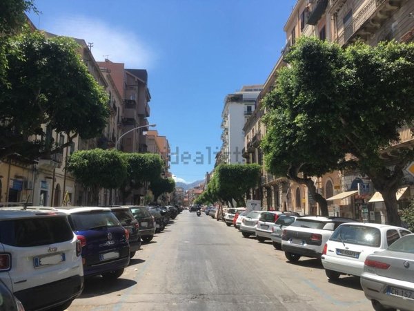 appartamento in vendita a Palermo in zona Libertà