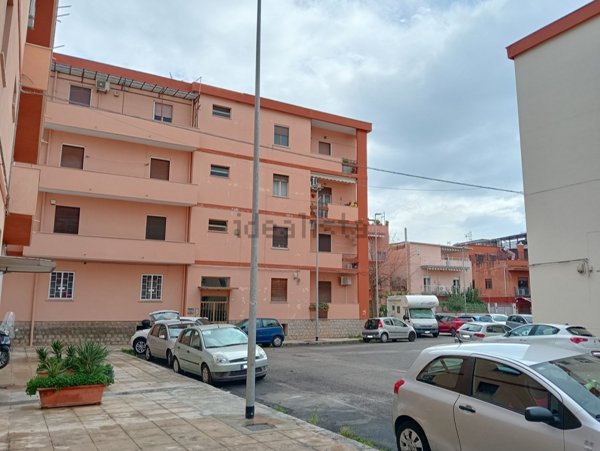 appartamento in vendita a Palermo in zona San Lorenzo