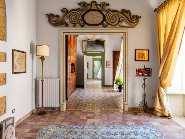 appartamento in vendita a Palermo in zona Centro storico