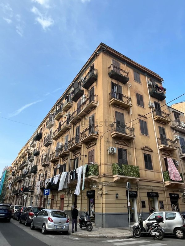 appartamento in vendita a Palermo in zona Oreto