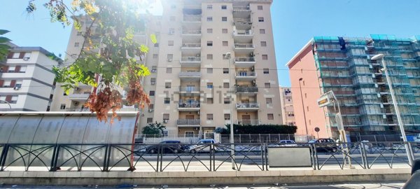 appartamento in vendita a Palermo in zona Acqua dei Corsari