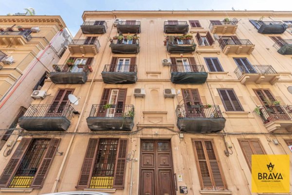 appartamento in vendita a Palermo in zona Politeama