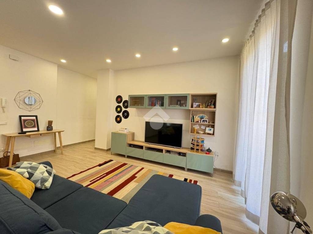 appartamento in vendita a Palermo in zona Oreto