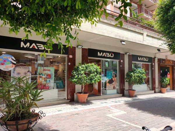 negozio in vendita a Palermo in zona Noce