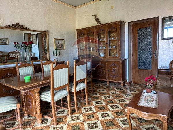 appartamento in vendita a Palermo in zona Montegrappa / Santa Rosalia