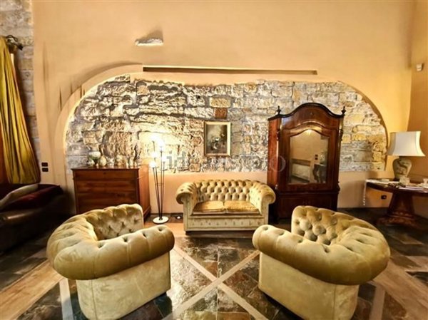 appartamento in vendita a Palermo in zona Centro storico
