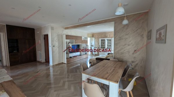 appartamento in vendita a Palermo in zona Montegrappa / Santa Rosalia