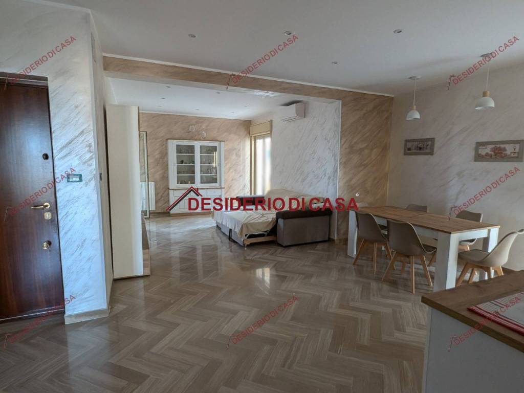 appartamento in vendita a Palermo in zona Montegrappa / Santa Rosalia