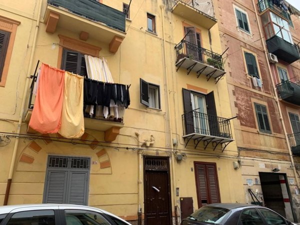appartamento in vendita a Palermo in zona Montegrappa / Santa Rosalia