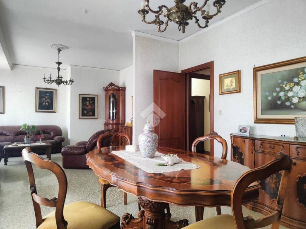 appartamento in vendita a Palermo