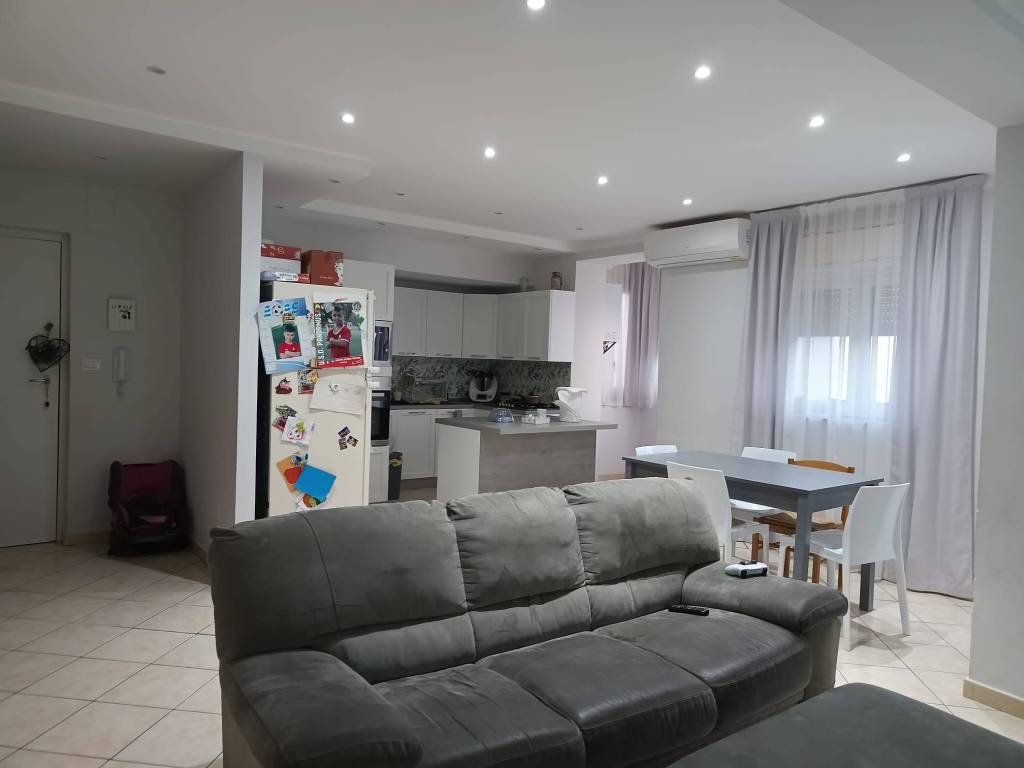 appartamento in vendita a Palermo in zona Baida