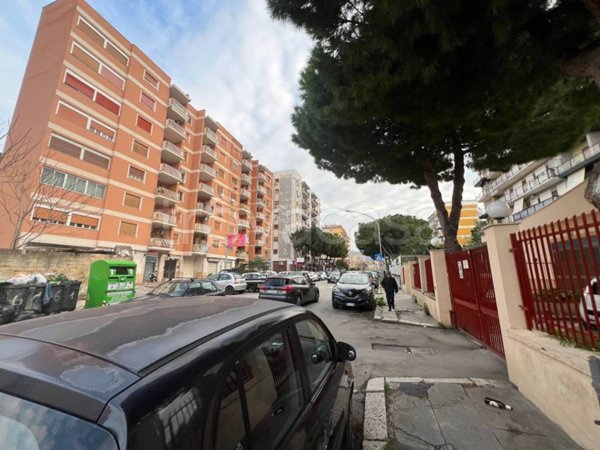 appartamento in vendita a Palermo in zona Zisa