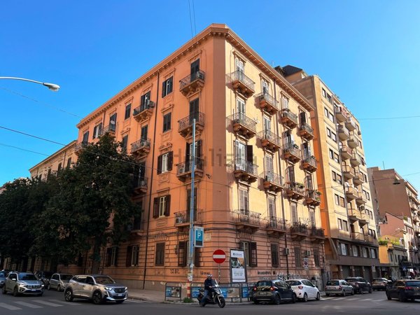 appartamento in vendita a Palermo in zona Libertà