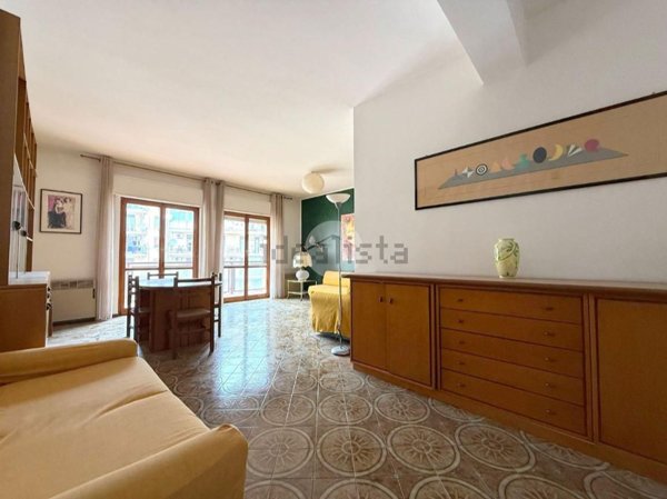 appartamento in vendita a Palermo in zona Malaspina/Palagonia