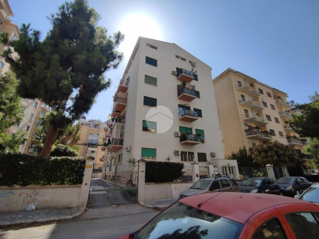 appartamento in vendita a Palermo