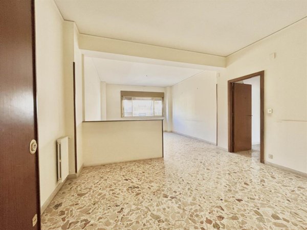 appartamento in vendita a Palermo in zona Montegrappa / Santa Rosalia