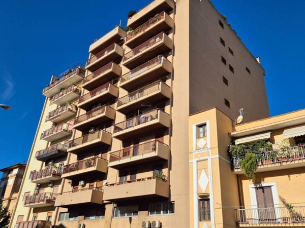 appartamento in vendita a Palermo in zona Montepellegrino