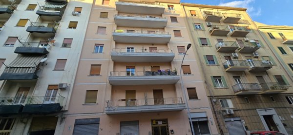 appartamento in vendita a Palermo in zona Zisa