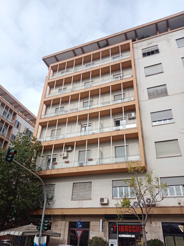 appartamento in vendita a Palermo in zona Politeama