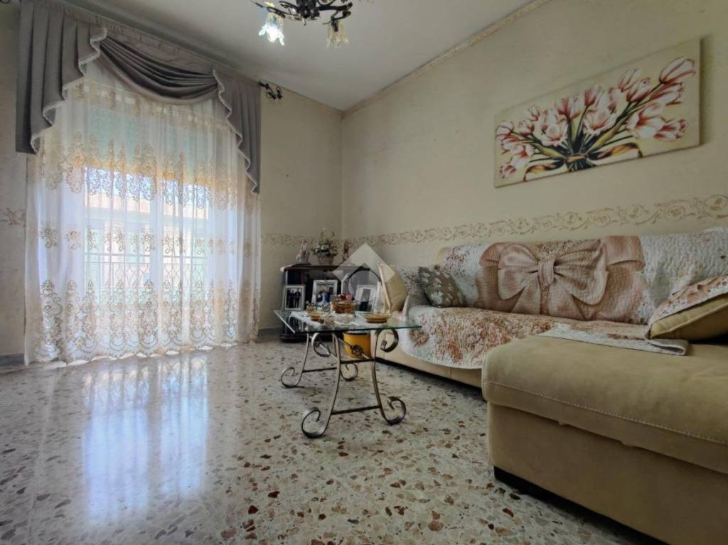 appartamento in vendita a Palermo in zona Villagrazia/Falsomiele