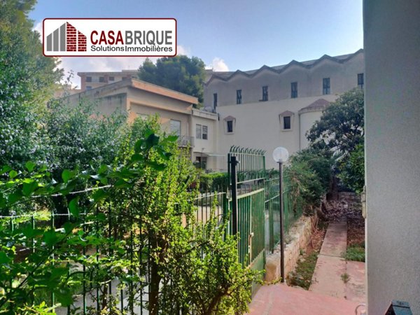 appartamento in vendita a Palermo in zona Malaspina/Palagonia