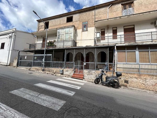 appartamento in vendita a Palermo in zona Villagrazia/Falsomiele