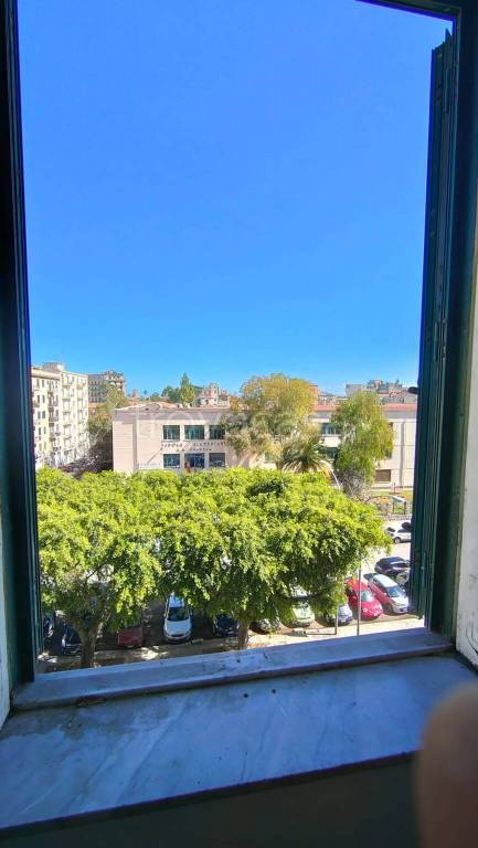 appartamento in vendita a Palermo in zona Zisa