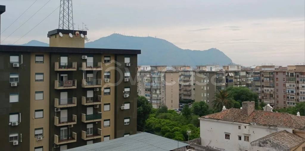 appartamento in vendita a Palermo in zona Cruillas