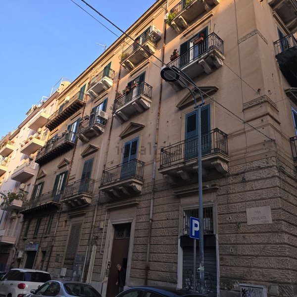 appartamento in vendita a Palermo